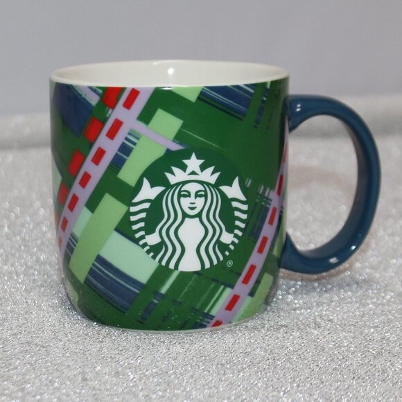 Starbucks 2020 Holiday Christmas Coffee Mug 18 oz - Picture 1 of 8